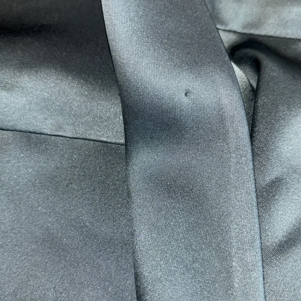 AYR Satin Robe Jacket - Picture 10 of 14